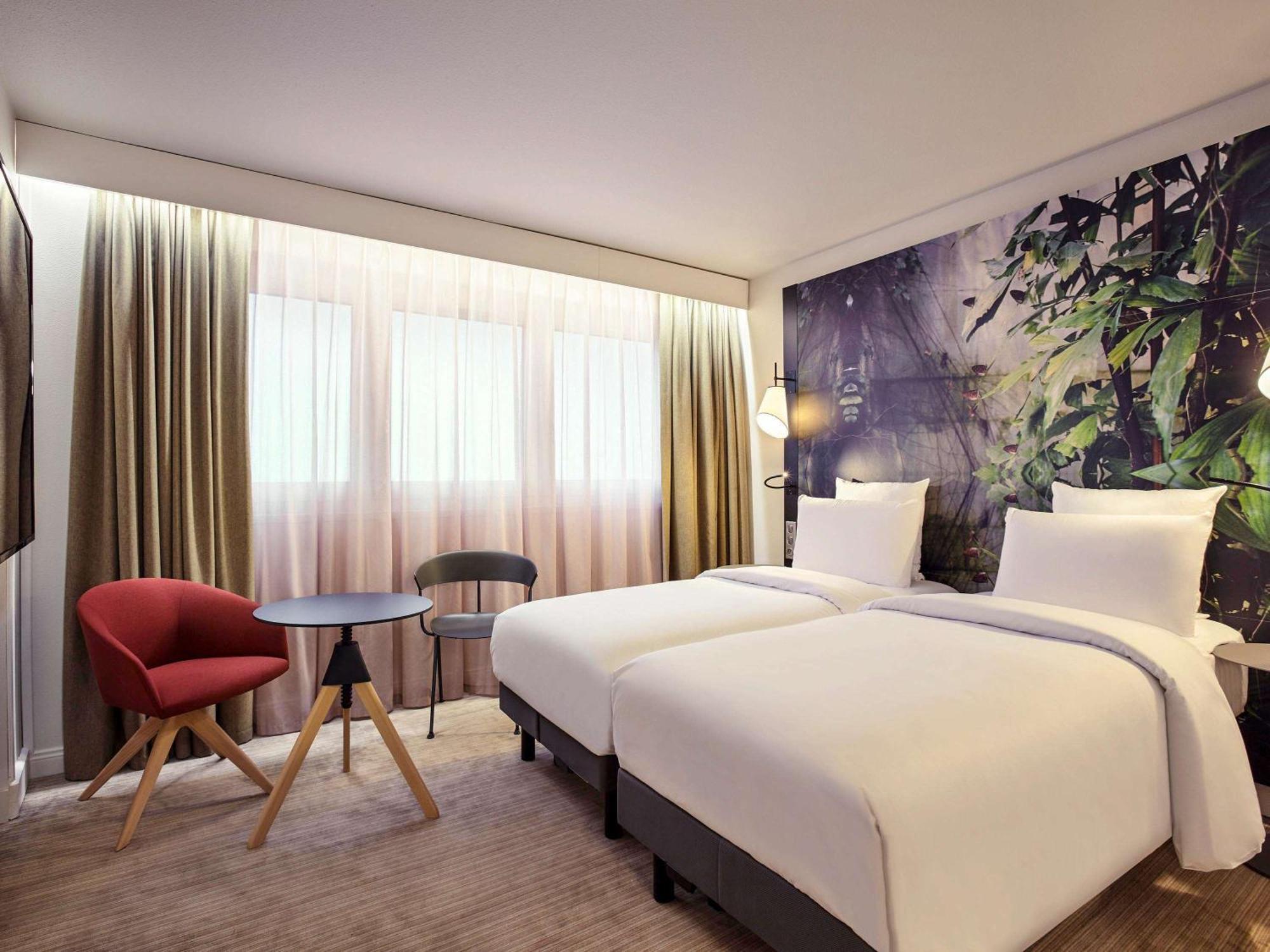 Mercure Paris La Défense Hotel